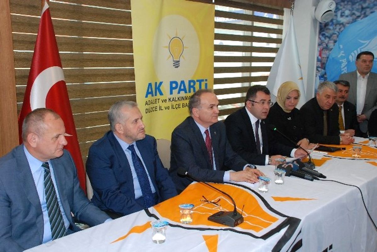 AK Parti Düzce\'de Seçim Startını Verdi