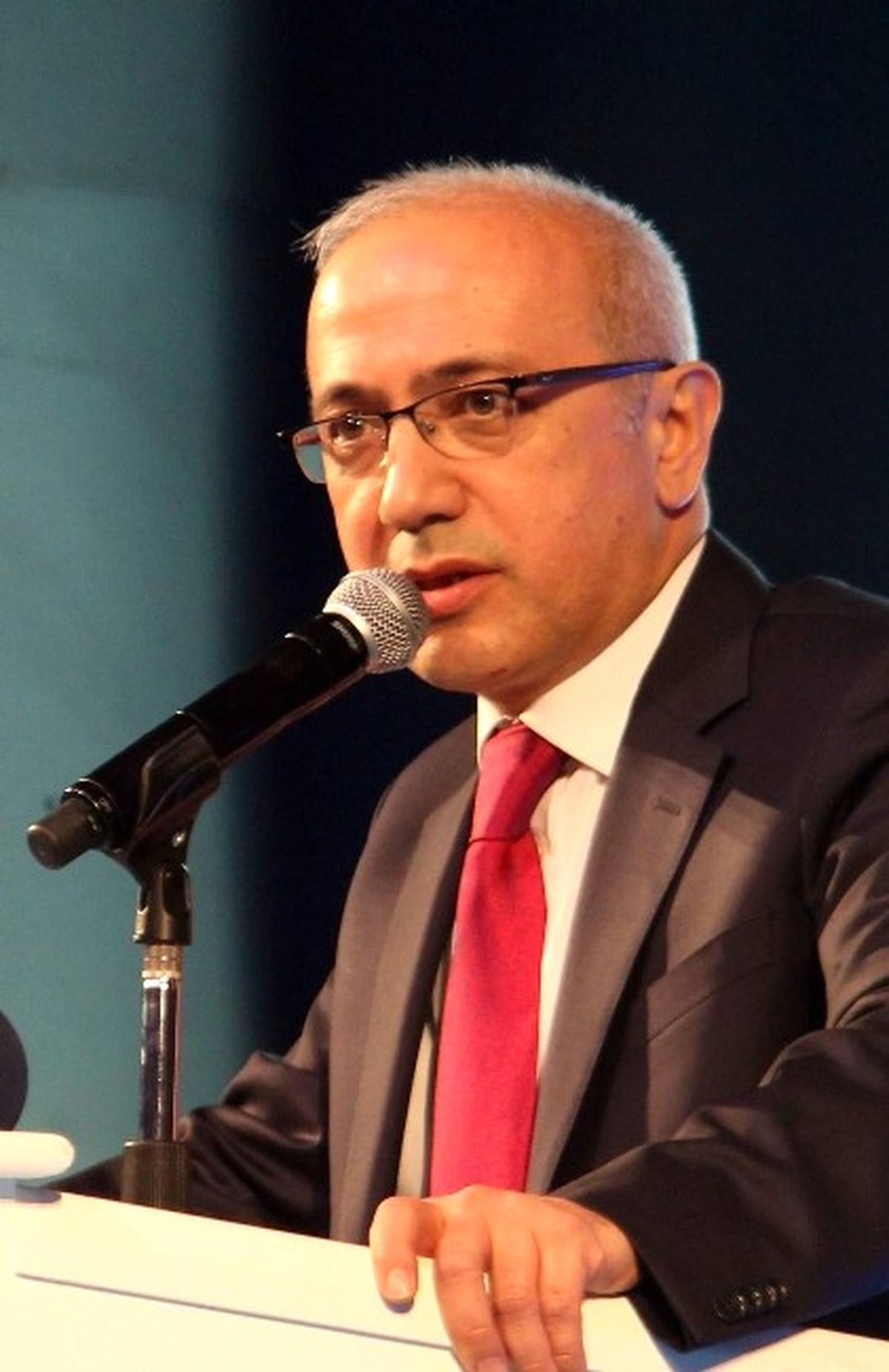 AK Parti\'li Elvan: "Antalya\'da Çok Önemli Ulaşım Projelerimiz Olacak"