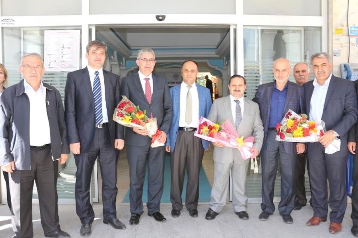 Ak Partili Adaylardan Beyşehir Belediyesi\'ne Ziyaret