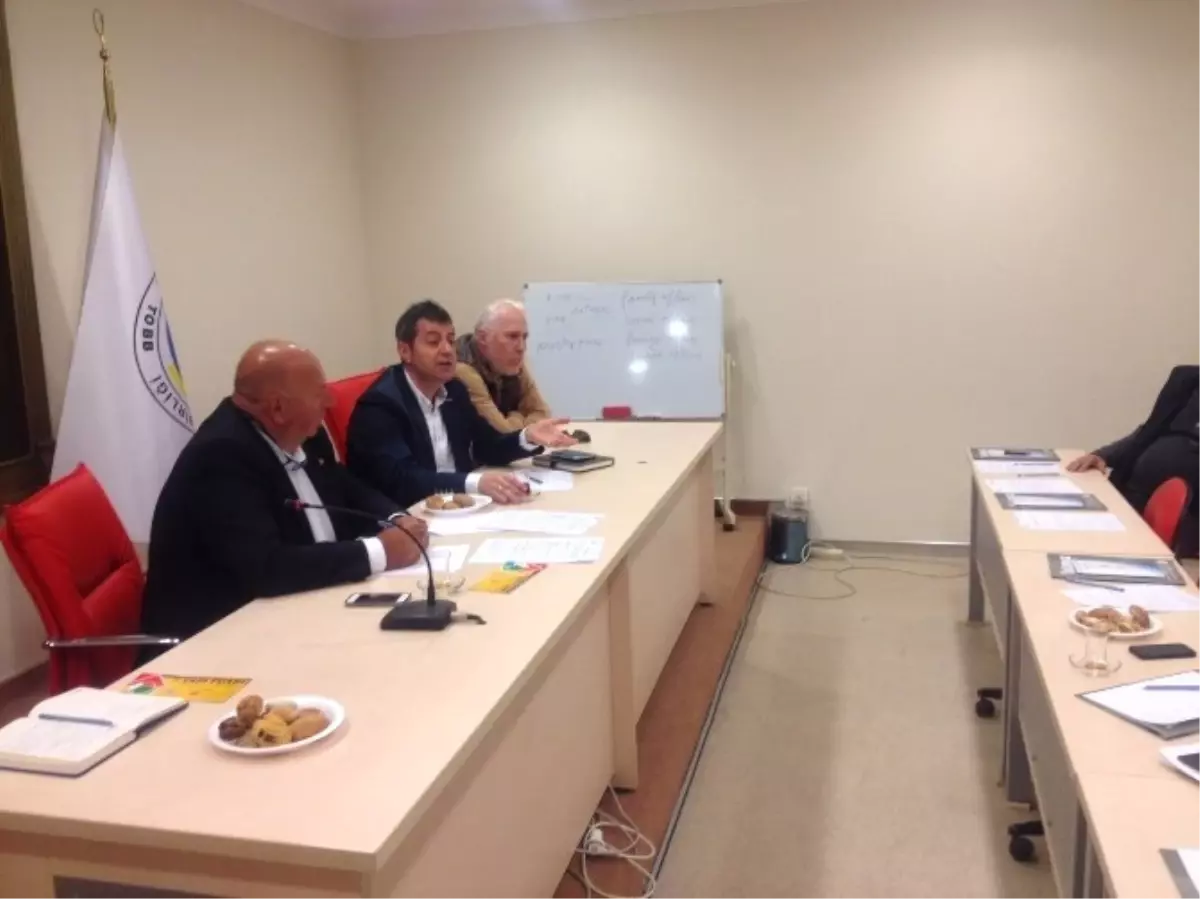 Ayvalık'ta ATO 8. Meslek Grubu Toplantısını Gerçekleştirdi