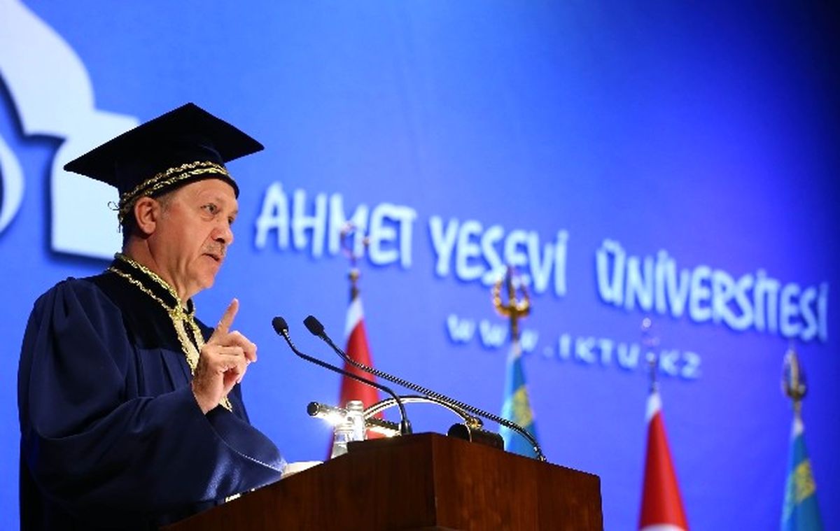 Erdoğan: "Merhum Özal, 2 Saat Sonra Kazakistan\'ın Bağımsızlığını Tanıdıklarını İlan Etmişti"