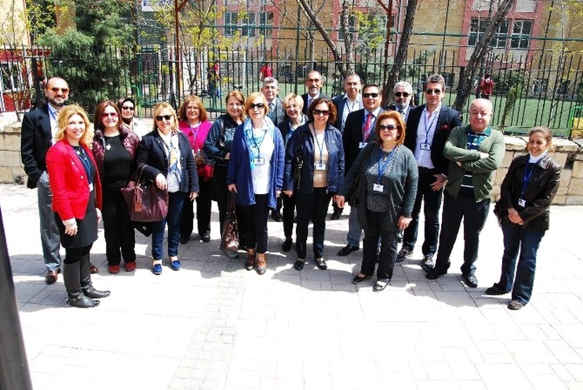 Gkv\'li Eski Mezunlar Buluştu