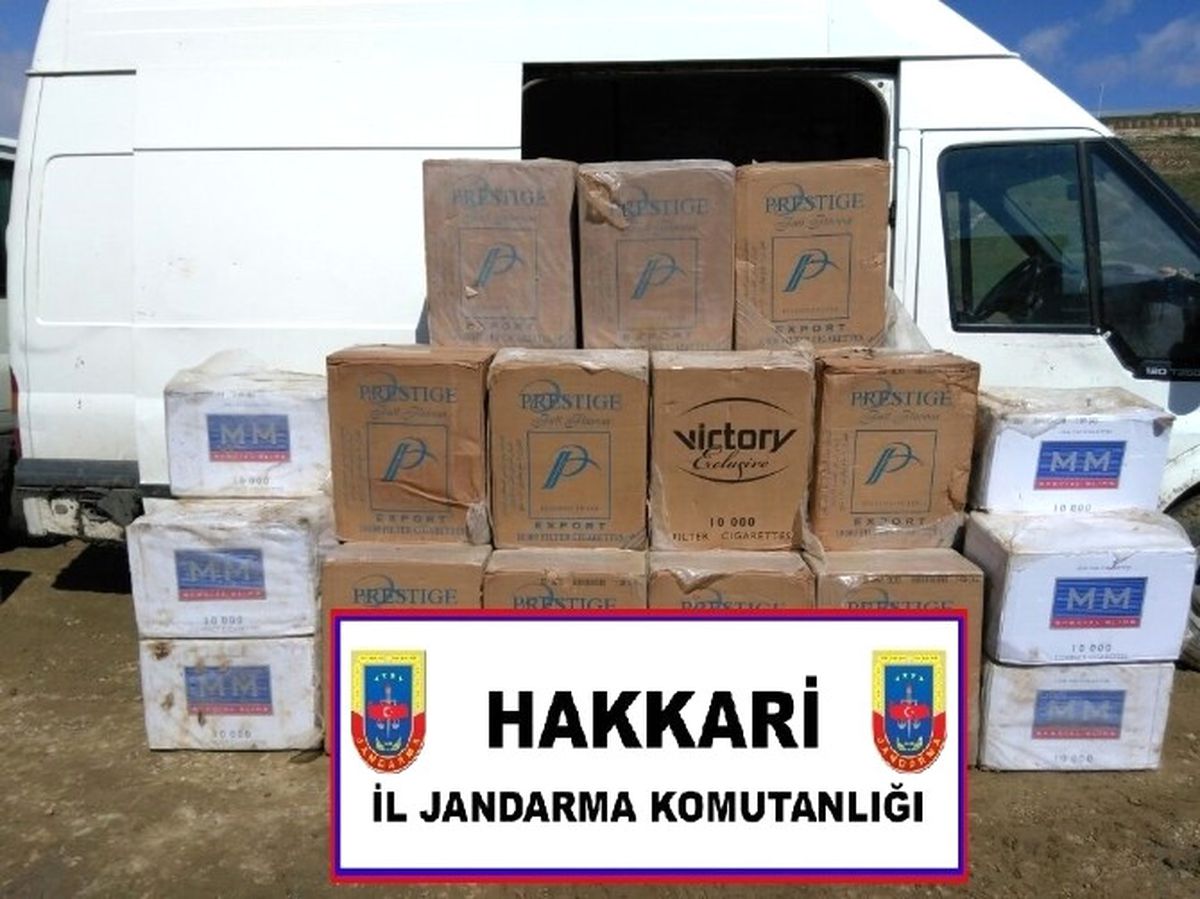Hakkari\'de 69 Bin 500 Paket Kaçak Sigara Ele Geçirildi