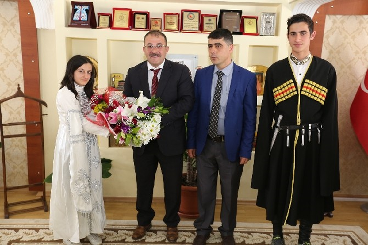 Kargabükü Mahallesinin İsmi Anzorey Oldu