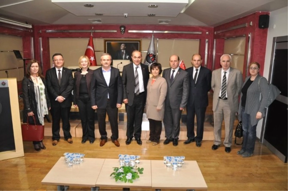 MHP Düzce Milletvekili Adayları Dtso\'yu Ziyaret Etti