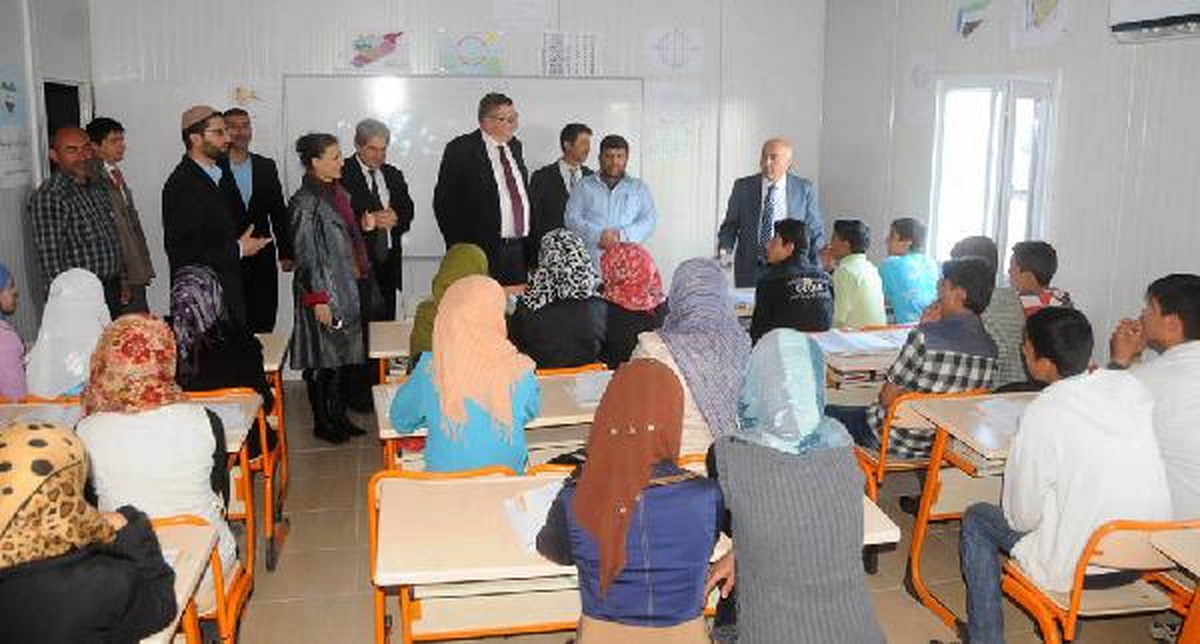 Milli Eğitim Bakanlığı Müsteşar Yardımcısı: Okullar Suriyeli Çocuklara da Açılacak