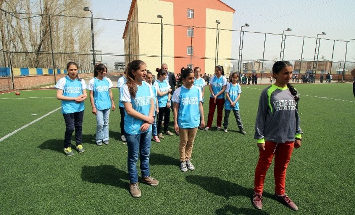 Emekleri ve Hayalleri Suya Düştü