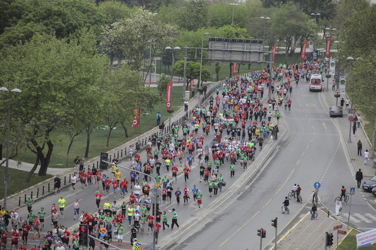 Vodafone İstanbul Yarı Maratonu\'nda 26 Nisan\'da