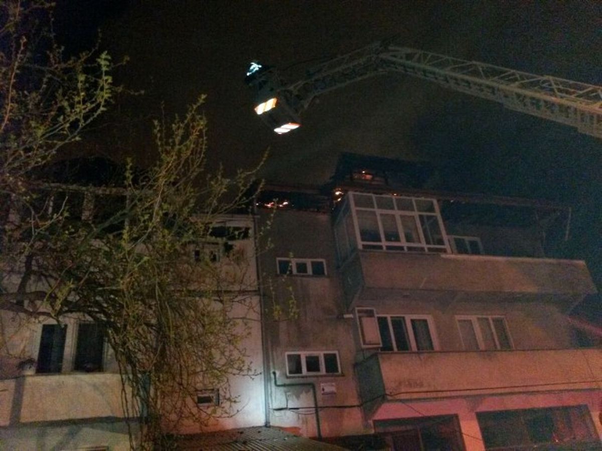 Yangına Uyandılar