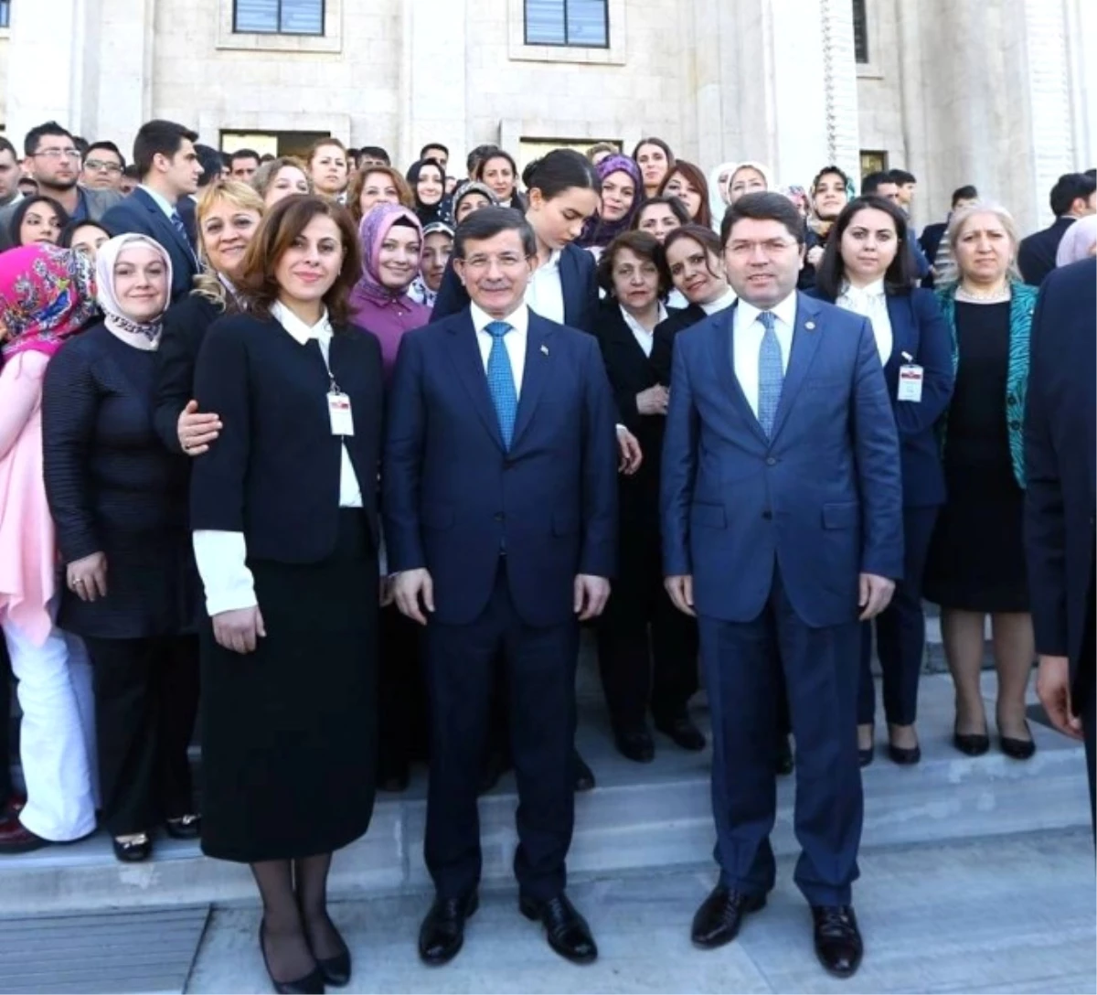 Başbakan Davutoğlu, 1 Mayıs\'ta Bartın\'da