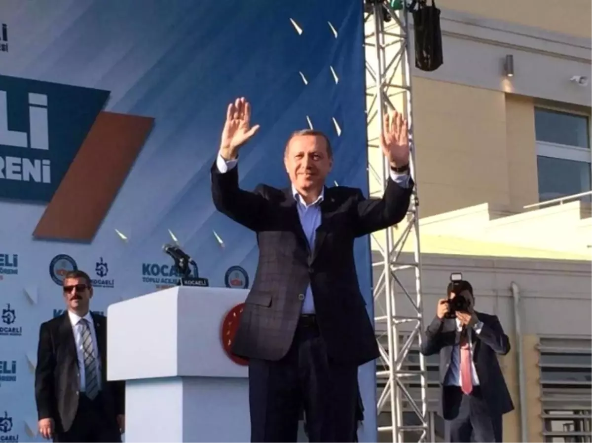 Cumhurbaşkanı Erdoğan: "Türkiye\'yi Muasır Medeniyetler Seviyesine Çıkarmak İçin Başkanlık Sistemi...