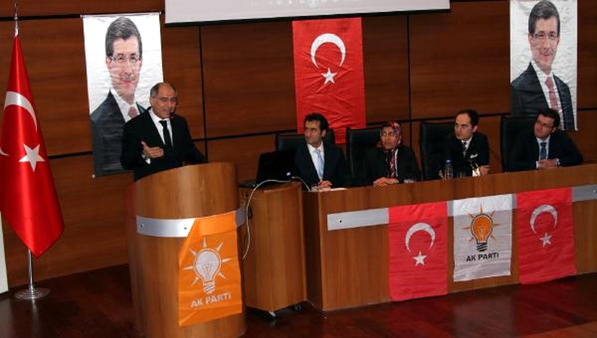 Efkan Ala: "Söylediği Her Şeyi Papa\'ya Taahhütlü İade Ediyorum