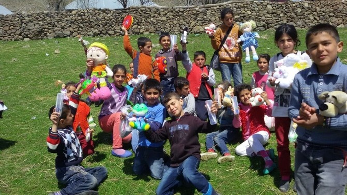 Rize\'den Muş\'un Varto İlçesine Kardeş Eli