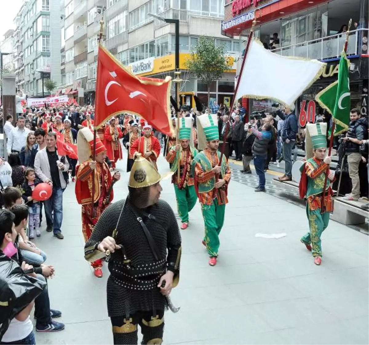 Samsun\'da MHP\'den Mehteranlı Aday Tanıtımı