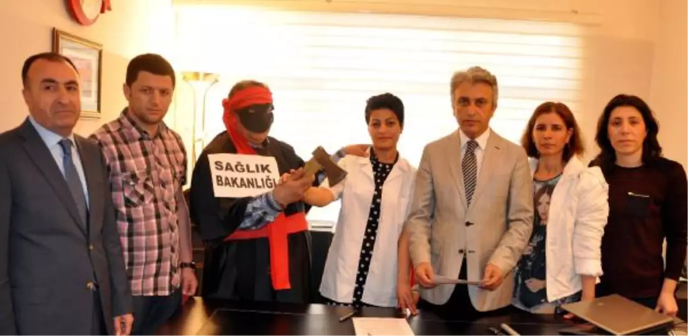 Türk Sağlık Sen: Ceza Puanı 100\'e de Çıksa Cumartesi Nöbetlerine Gitmiyoruz