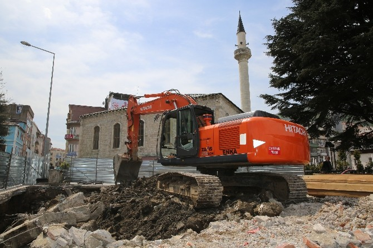 Yalı Cami Yeni Çehresine Kavuşuyor