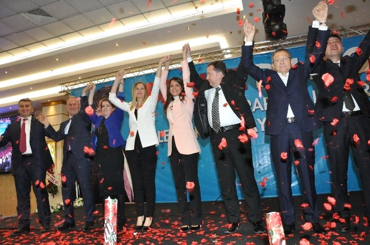 AK Parti Aday Tanıtım Töreni Gerçekleştirildi