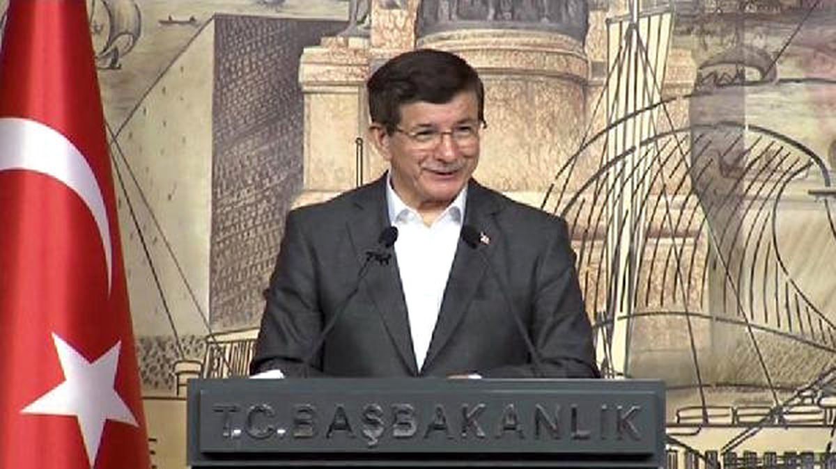 Başbakan Davutoğlu Romanlarla Bir Araya Geldi (2)