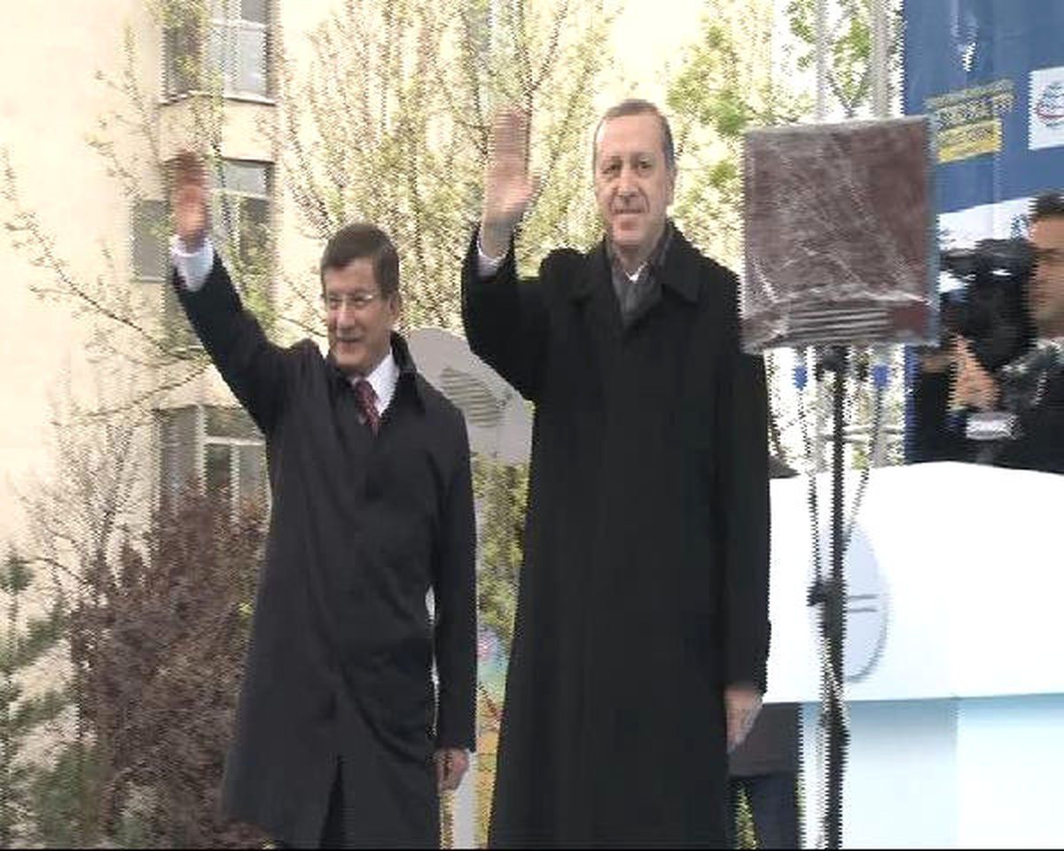 Levent-Hisarüstü Metro Hattı\'nın Etiler Durağı Açıldı