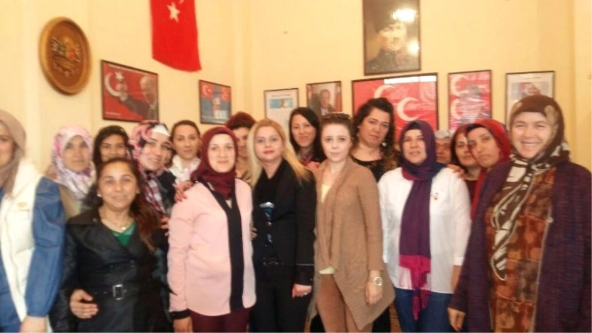 MHP Gülüç Kadın Kollarından Kutlu Doğum Programı