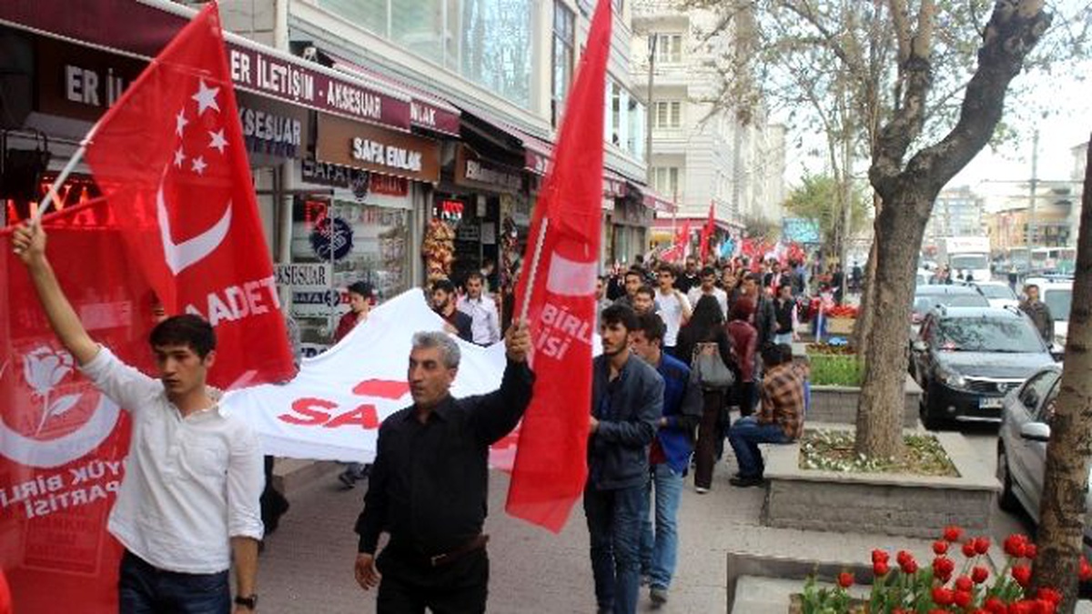 Milli İttifaktan Kayseri\'de Sevgi Yürüyüşü