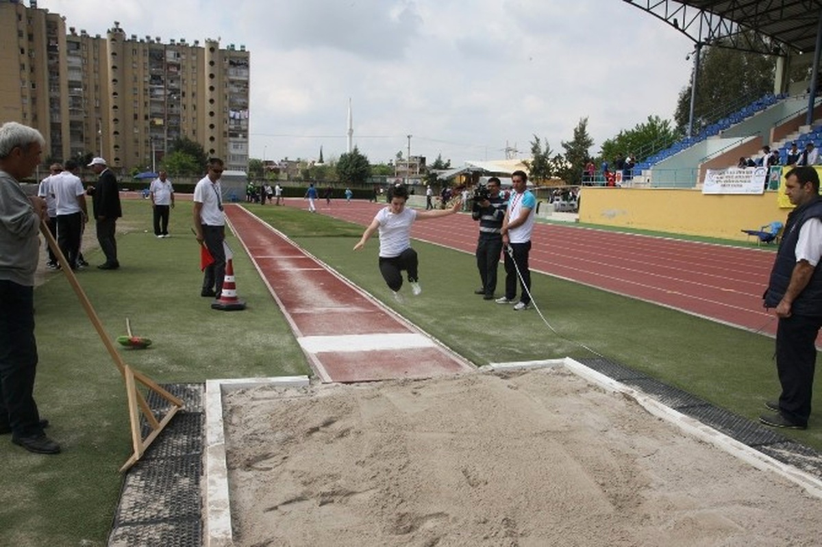 Özel Sporculara Büyükşehir Desteği