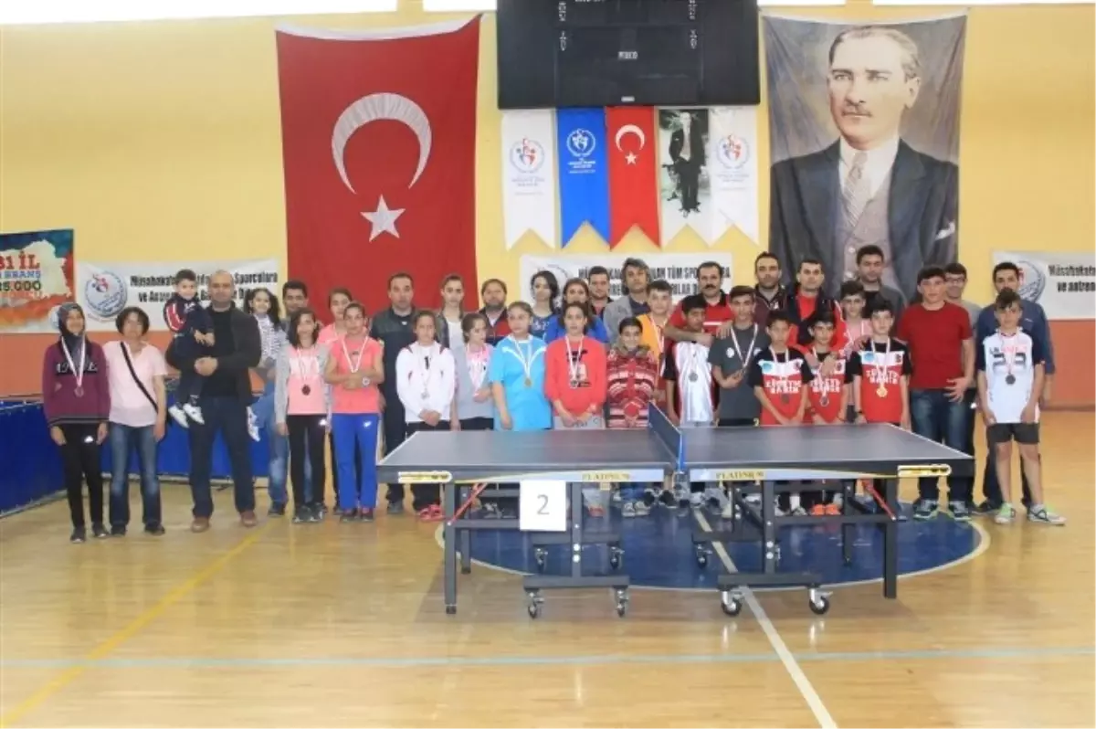 23 Nisan Masa Tenisi Şenliği Sona Erdi