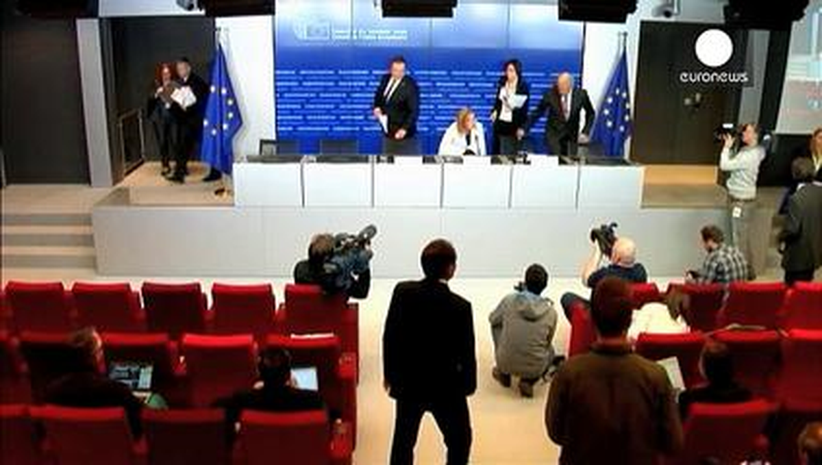 AB Akdeniz\'deki Faciaları Önlemek İçin İnsan Kaçakçılarına Savaş Açacak