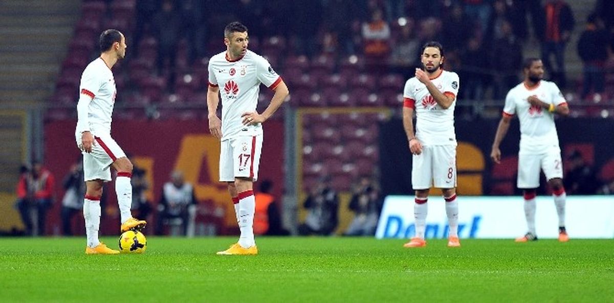 Aslan Kaleyi Kapatamıyor