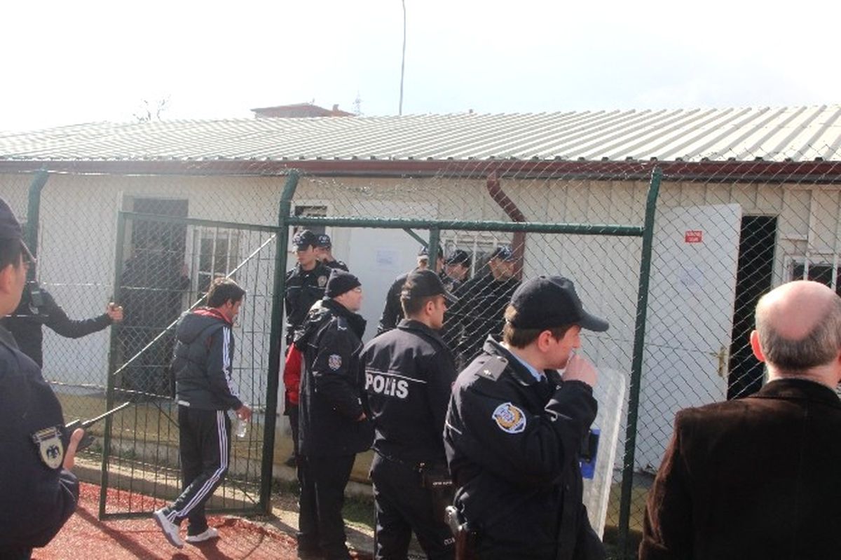 Bilecik\'te Amatör Maçta Yaşanan Skandal Bir Olay
