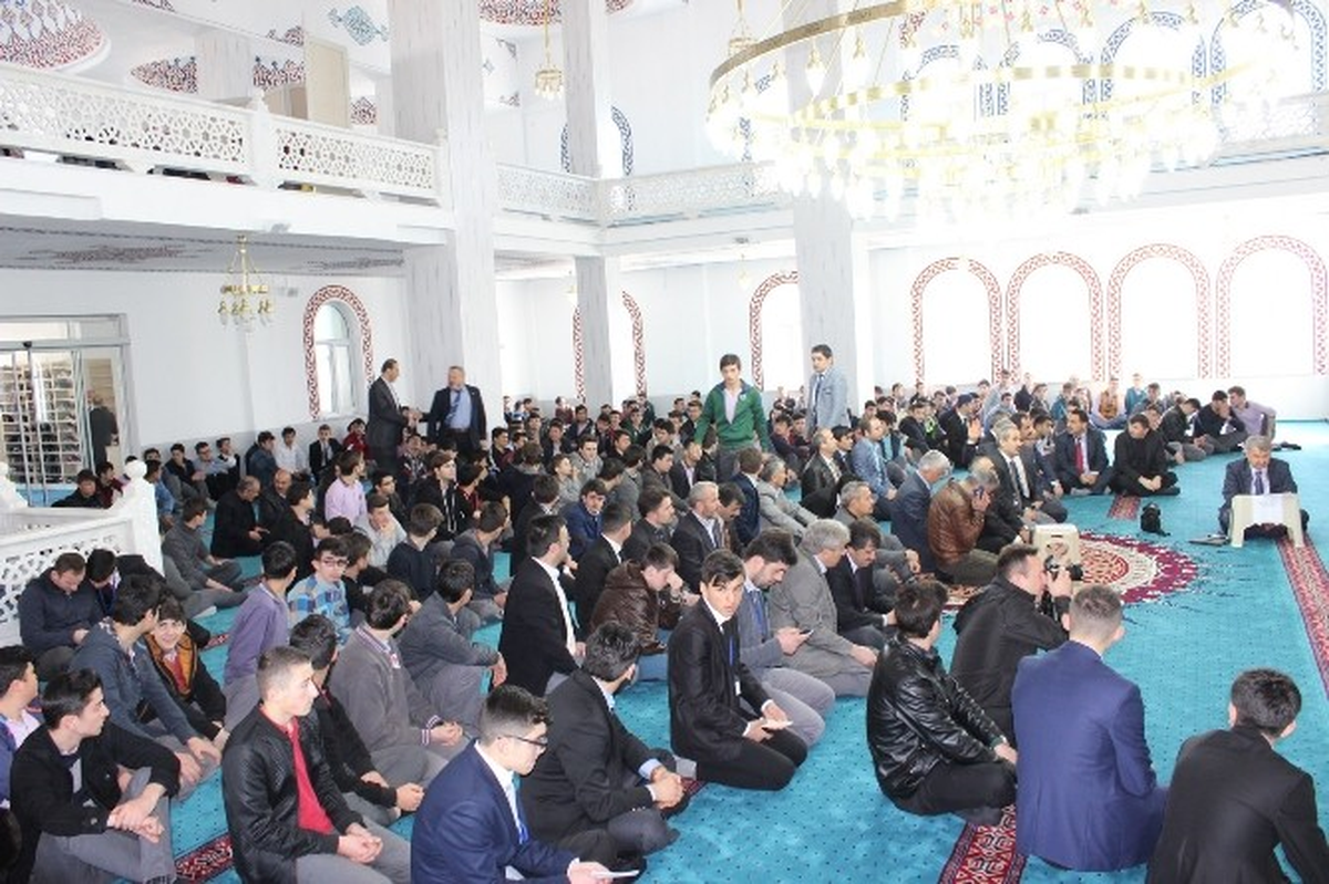Fatsa\'da "Genç Hatipler Minberde" Hutbe Okuma Yarışması