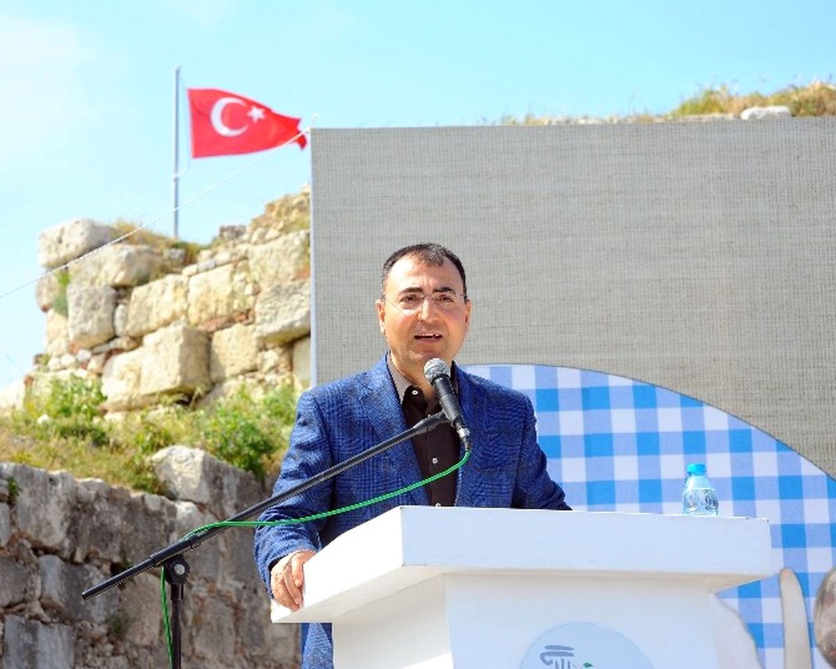 İzmir\'in \'Sakin\' Şehrinde Yöresel Yemek Yarışması