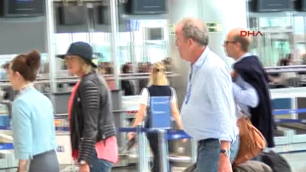 Jeremy Clarkson, Atatürk Havalimanı\'nda Sevgilisiyle Görüntülendi
