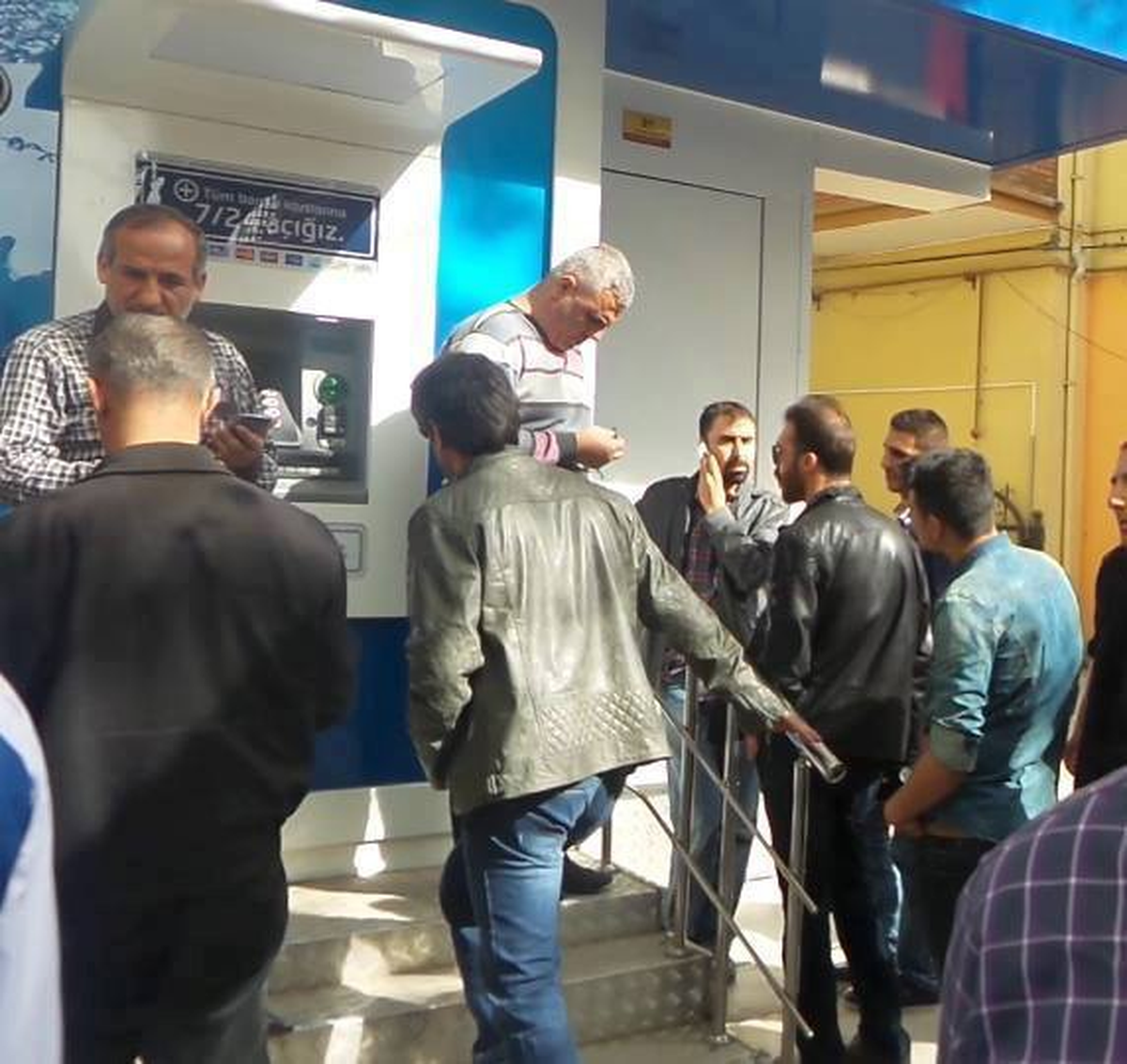 Malatya\'da Banka Atm\'sinde Tuzak