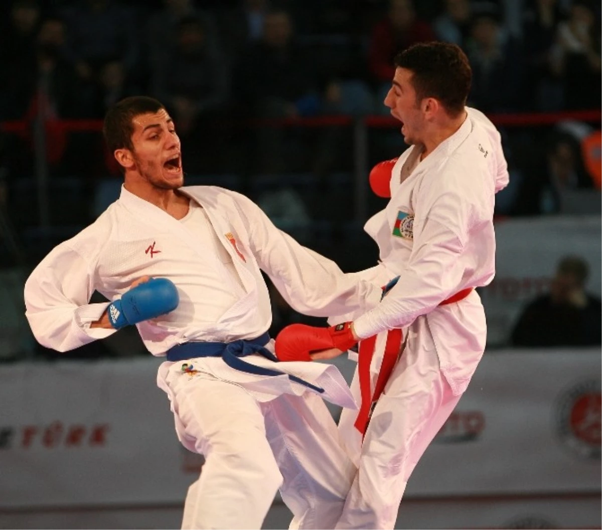 Milli Karatecilerimiz Sırbistan\'da 2 Altın Madalya Kazandı