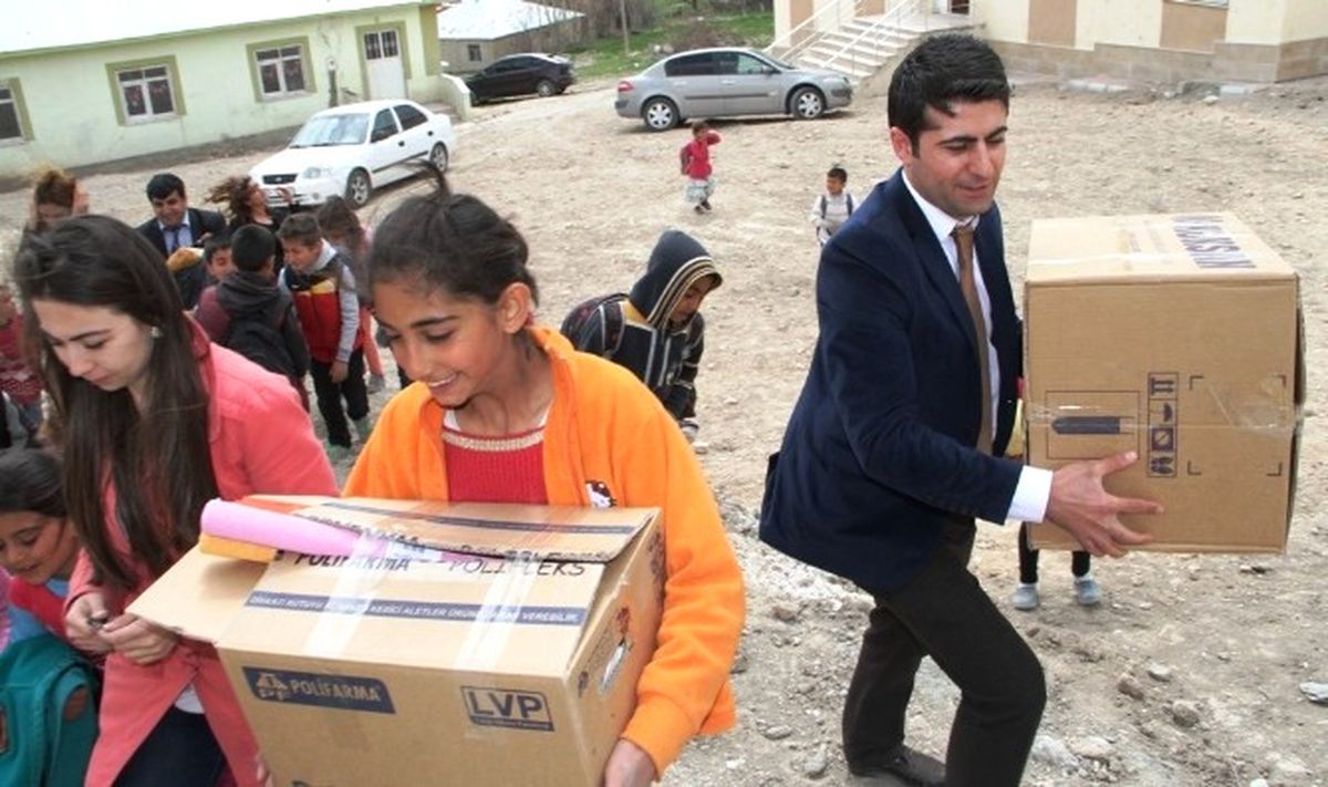 Öğrencilerin Oyuncak Sevinci