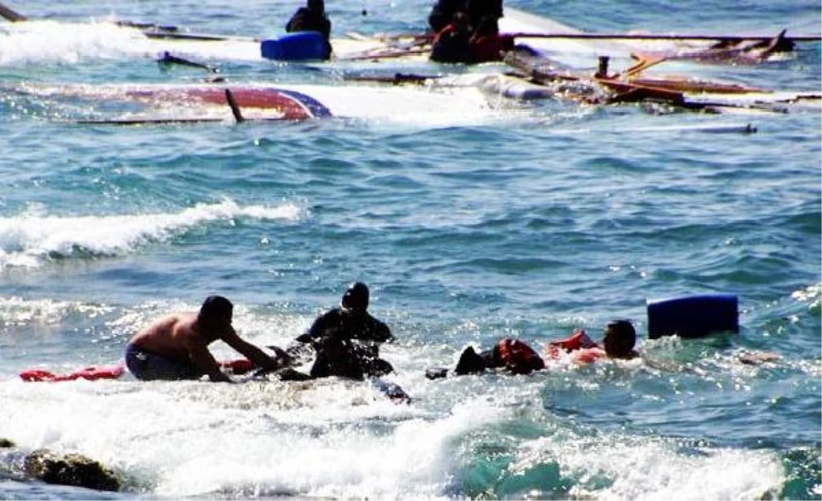 Rodos\'ta Kaçak Teknesi Battı: 4 Ölü