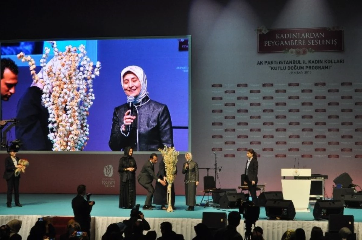 Sare Davutoğlu: "Tek Derdimiz İnsanlık Onurunu Savunmaktır"