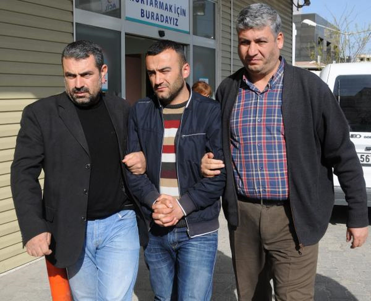 Tokat Attığı İçin Akrabasını Öldüren Şüpheli Nikahta Yakalandı