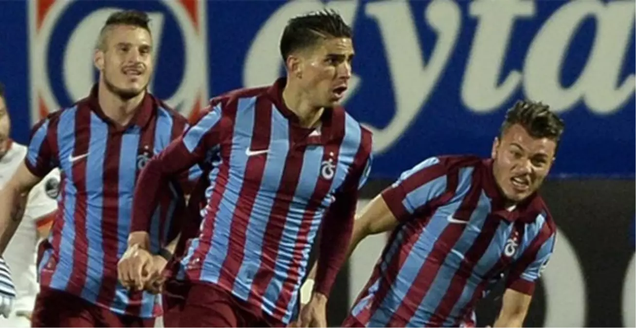 Trabzonspor Evinde Kral