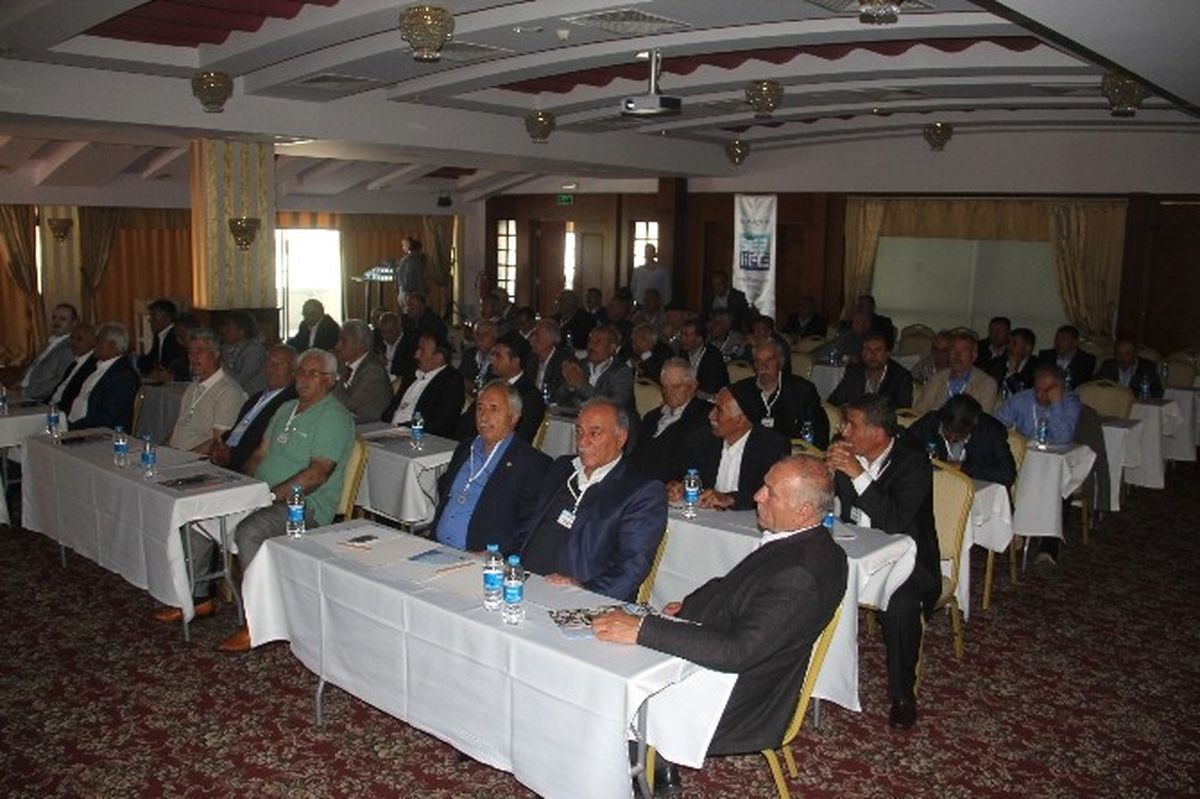 Tuşba Belediyesi \'Muhtarlar İstişare\' Toplantısını Antalya\'da Yaptı
