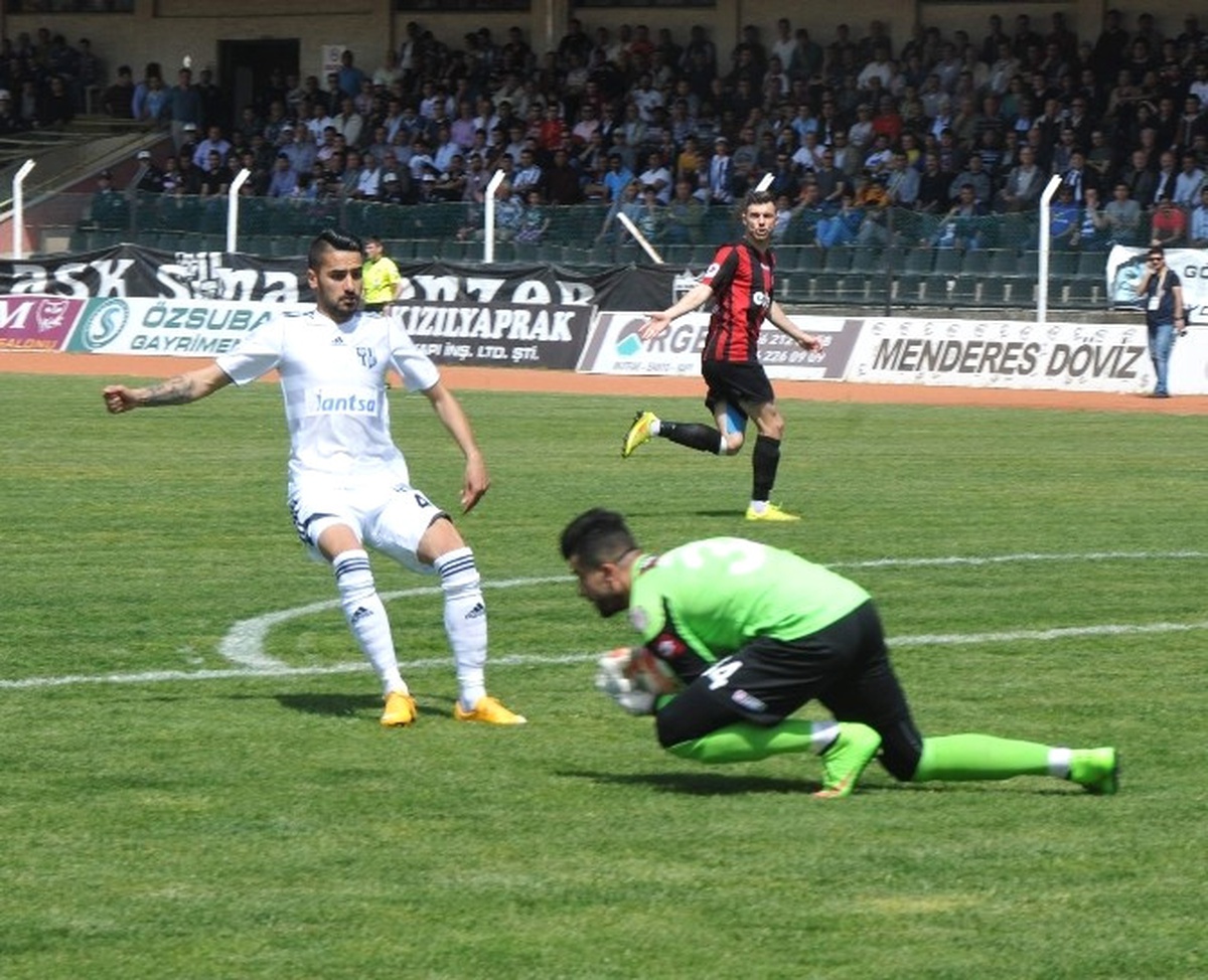 Aydınspor 1923\'te Ozan Sol Dünyaları Kaçırdı