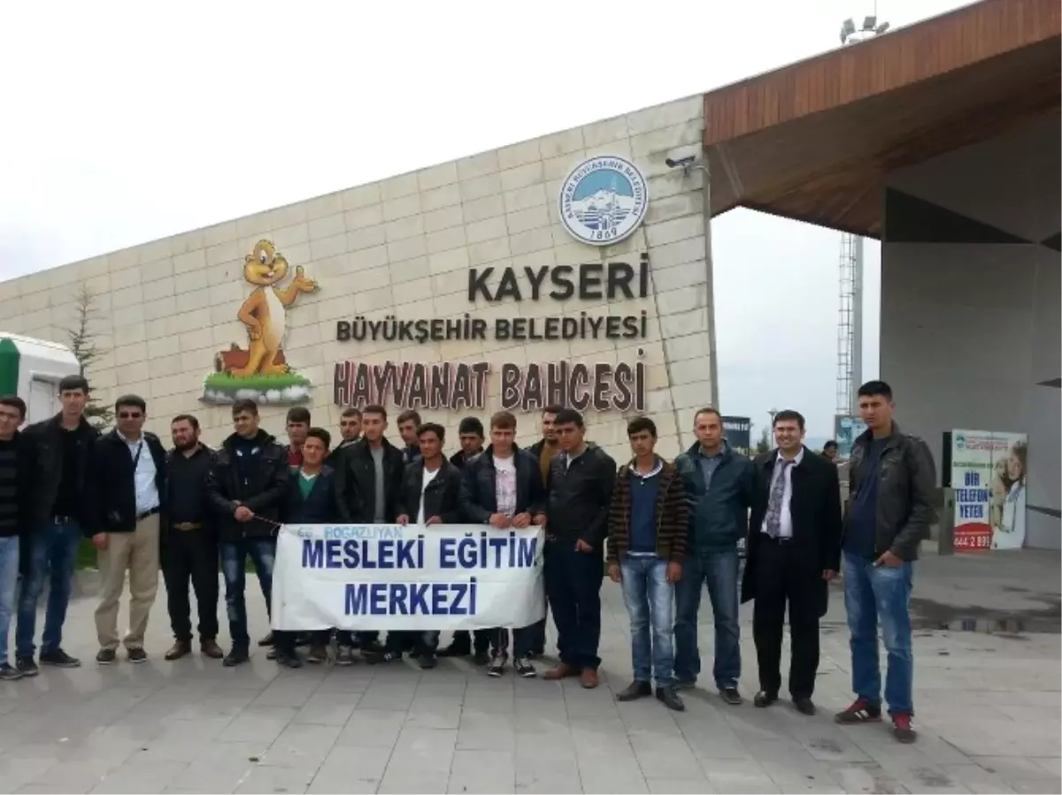 Boğazlıyan Meslek Lisesi Öğrencileri Hayvanat Bahçesi\'ni Gezdi