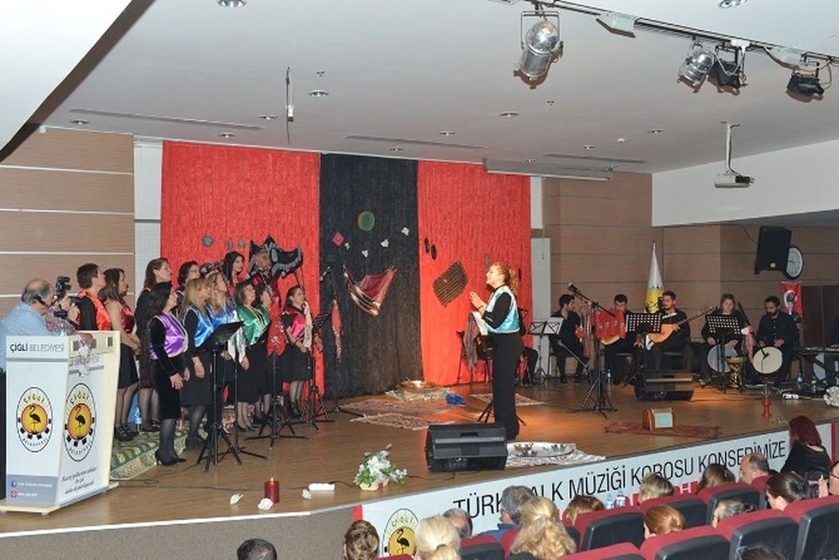 Çiğli\'deki Konser Mest Etti