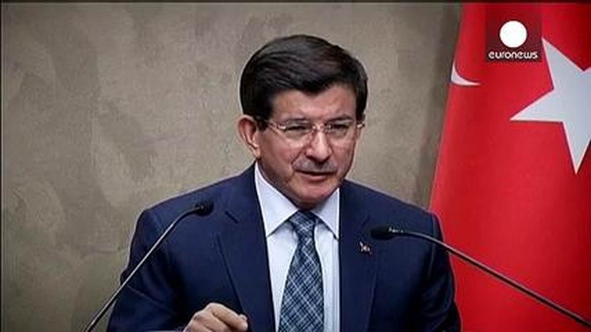Davutoğlu: "Osmanlı Ermenileri 24 Nisan\'da Türkiye\'de de Anılacak"