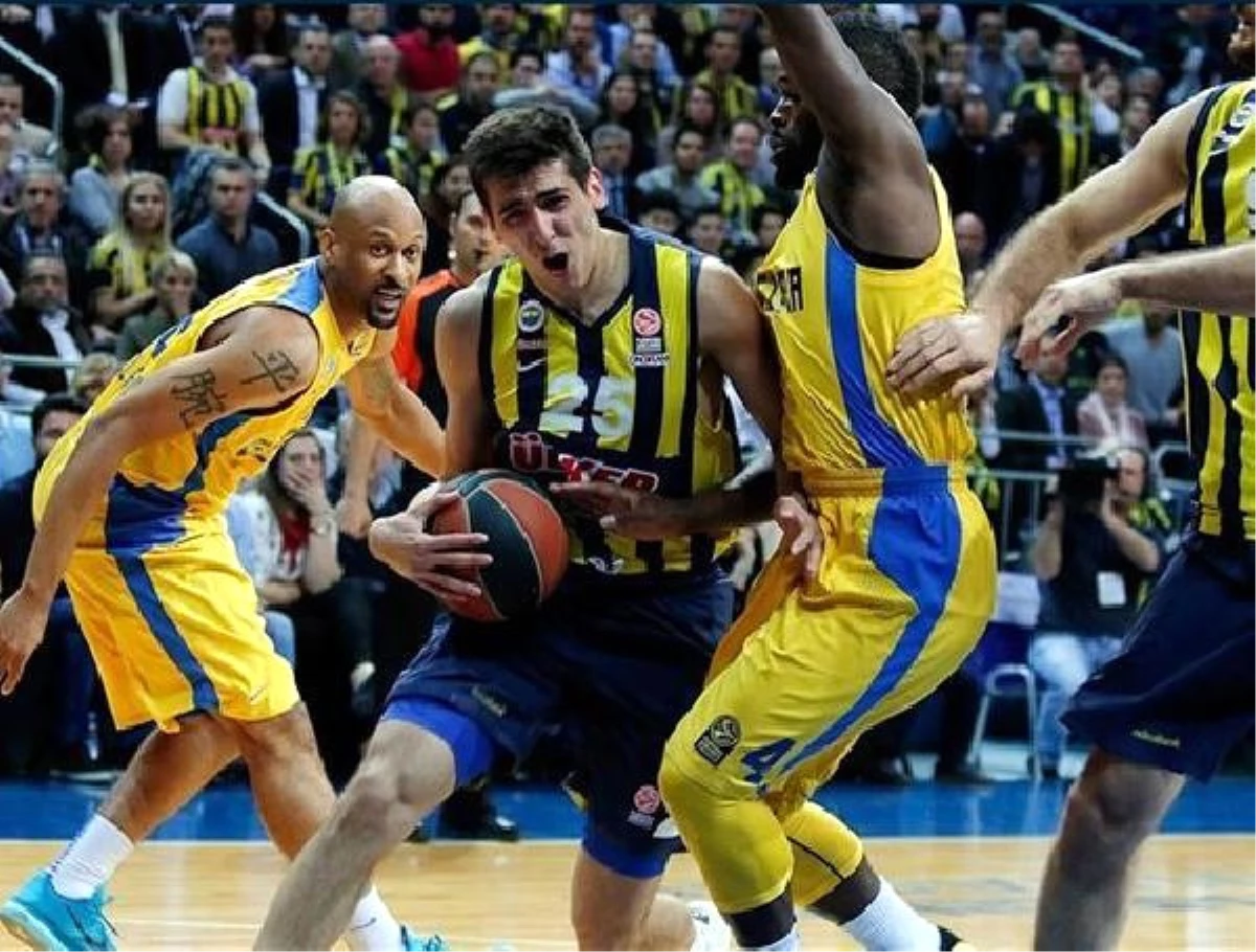 Fenerbahçe Ülker Sweeps Maccabi To Clinch İts First Final Four Appearance