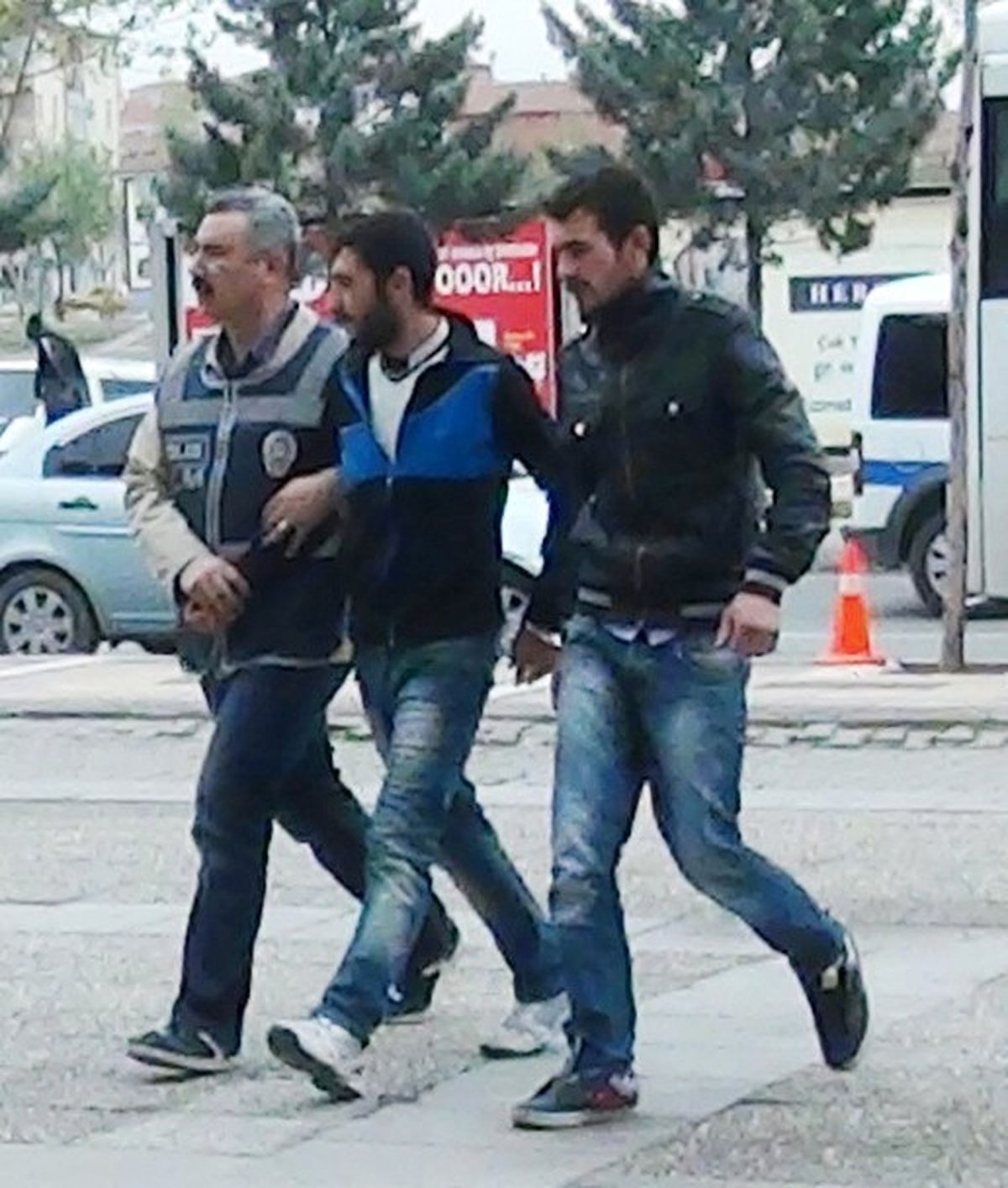 Hava Destekli Operasyonda Tutuklama Sayısı 25\'e Yükseldi