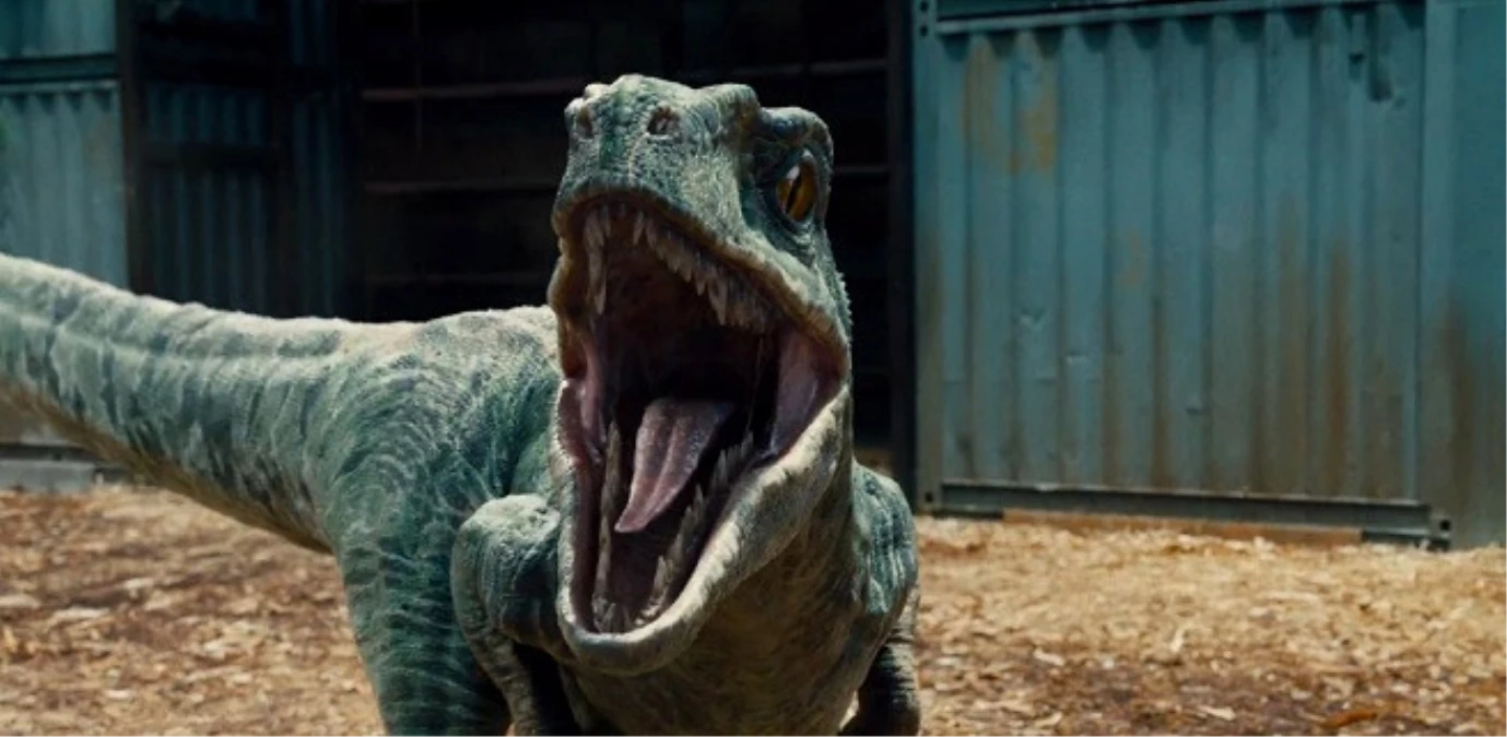 Jurassic World Filminden Yeni Fragman !