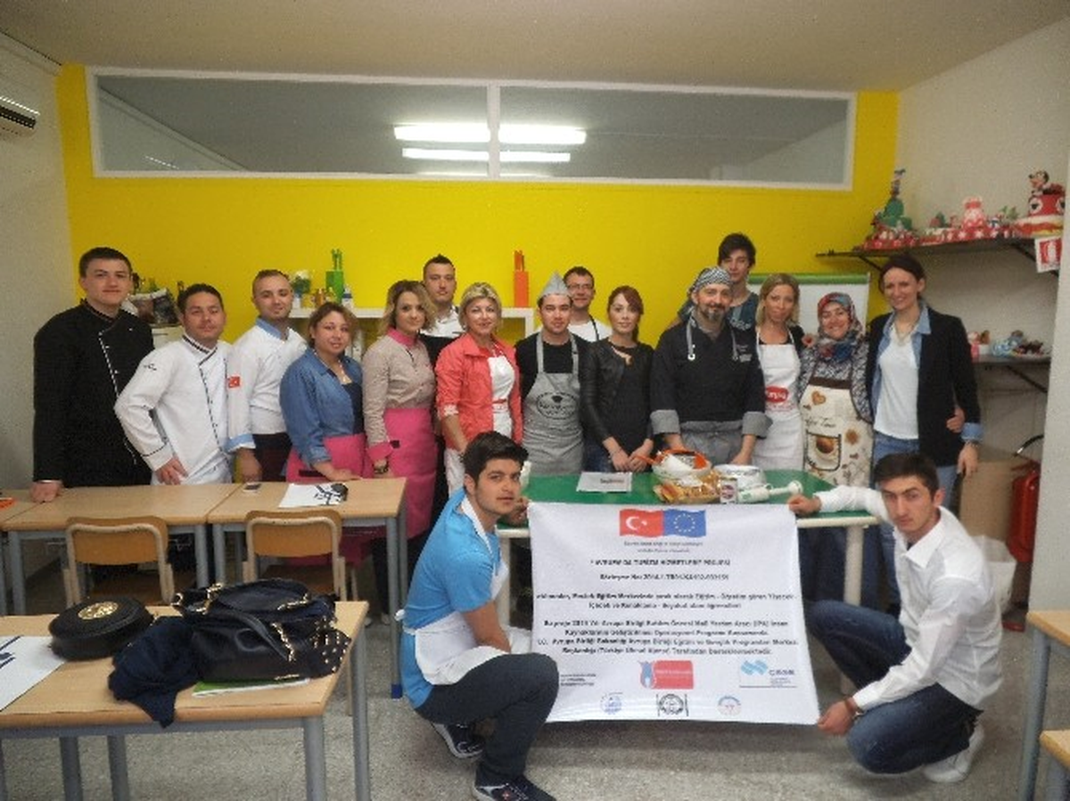 Mesleki Eğitim Merkezi Öğrencileri İtalya\'da