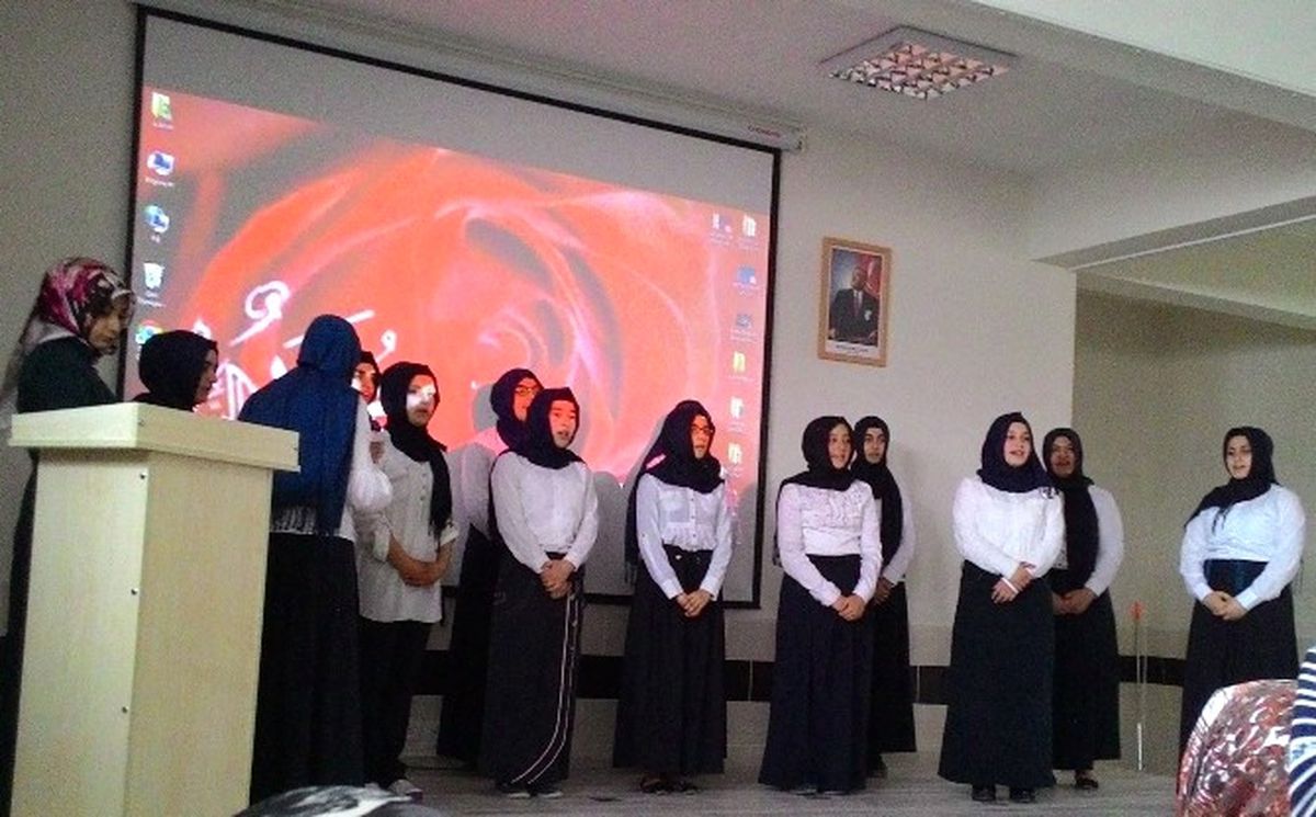 Nevşehir Kız İmam Hatip Lisesinden Kutlu Doğum Programı